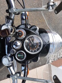 Royal Enfield - 6