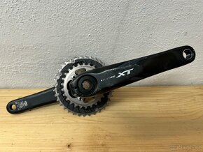 Prodám kliky SHIMANO Deore XT FC-M8000-B i s osou středovou - 6