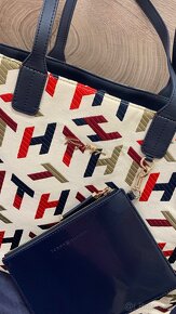 Velká prostorná Kabelka Tommy Hilfiger - 6