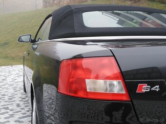 Audi S4 cabrio 4.2 V8 manual ČR TOP - 6