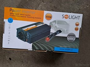 Měnič napětí SOLIGHT 300W/12V/USB 2.0 - 6