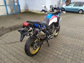 Honda CRF 1000A AFRICA TWIN - 6