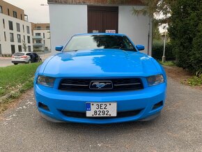 Ford Mustang 2011, 3.7 V6 s prochargerem, 320 kW - 6