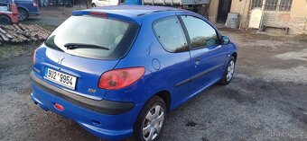 Peugeot 206 1.1 i, R.v 2004 - 6