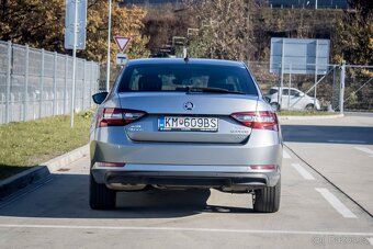 Škoda Superb - 6