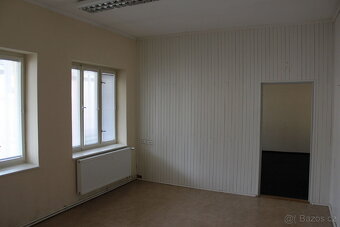 Pronájem, obchodní prostor 100 m2, Husova ul., Mariánské Láz - 6