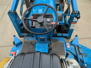 Traktor Ford 1220 HST - 6