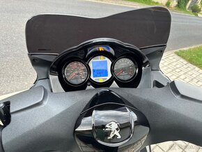 Peugeot Satelis 125i black II generace 2018 - 6