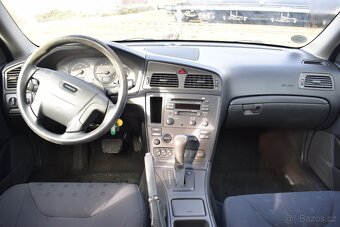 Volvo V70 2,4i AUTOMAT PO SERVISU - 6