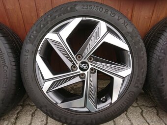 Hyundai Tucson 19" Originální 235 50 19 Conti Letní alu Kola - 6