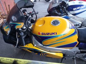 Prodám Suzuki GSX-R 600 SRAD - 6