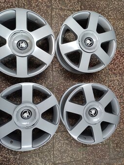 ALU disky originál Škoda 5x112 r16 - 6