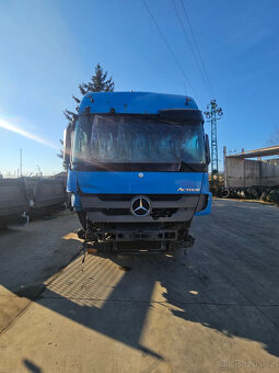 Havarovaný Mercedes - Benz Actros 1841 r.v.2013 - 6