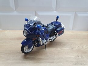 Moto modely 1/18 - 6