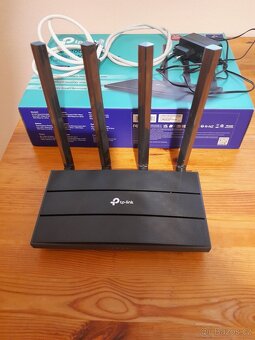 Predám bezdrôtový WiFi router TP-LINK Archer C20 AC750 - 6