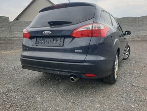 Ford Focus 1.6i benzin 183PS Titanium 2012 Kombi - 6