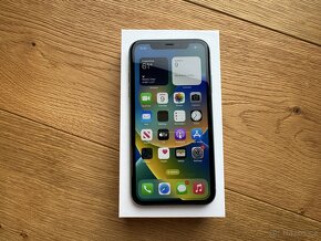 Apple iPhone 11 64 GB - 6