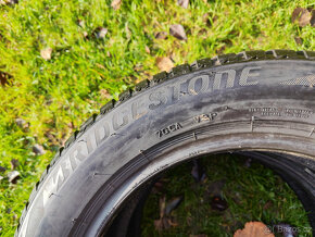 2 zimní pneumatiky Bridgestone 185/60/15 - 6