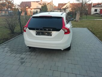 Volvo V60 D2,Rok 2015 - 6