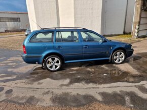 Škoda Octavia 1.8turbo 4x4, R.v 2002, koupeno nové v ČR - 6