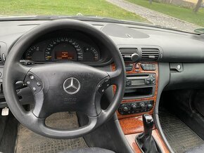 Mercedes Benz C W203 - 6