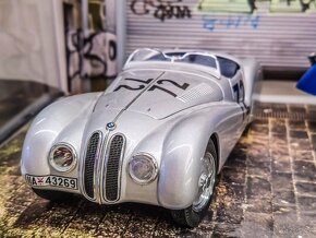 BMW 328 Mille Miglia 1:18 Autoart - 6