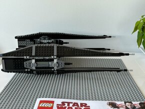 lego Star Wars 75179 - 6