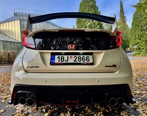 HONDA Civic TypeR GT 2.0 VTEC Turbo (FK2) - 6