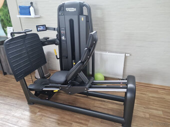 PROFI FITNESS TECHNOGYM BEINPRESSE VÝBĚR PRO - 6