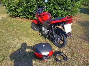 Honda 125 CBF - 6