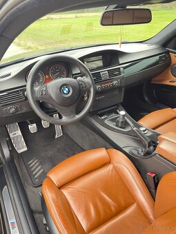 Bmw e92 330i - 6