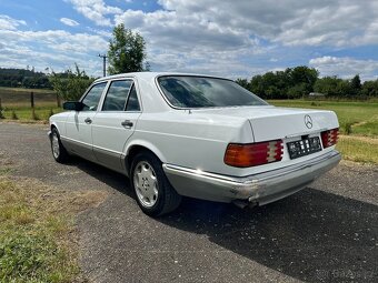 Mercedes Benz W126 260SE - 6