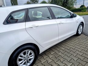 HYUNDAI i30 COMBI 1,6i 99kW 2017 - 6