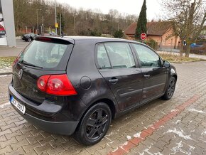 Volkswagen Golf V 1,9 TDI - 6