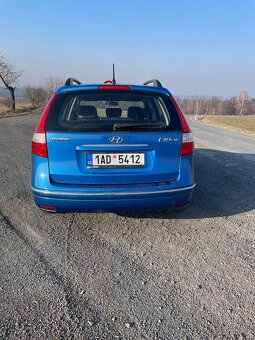 Hyundai i30 cw 1.6 - 6