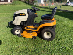 Zahradní traktor Cub Cadet - 6