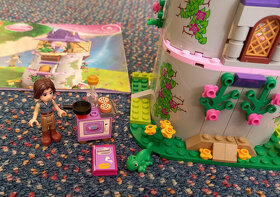 Lego Disney 41054 - Rapunzel's Creativity Tower. - 6