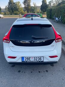 Volvo V40 D2 Momentum automat - 6