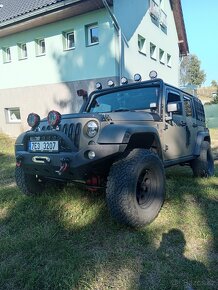 REZERVOVÁNO  JEEP WRANGLER RUBICON 2.8 NAFTA,automat - 6