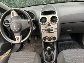 Opel Corsa 2009 1.2 benzin (nepojízdný) - 6