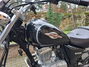 Suzuki GZ 125 Marauder - 6