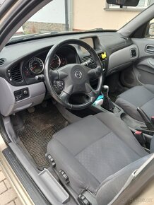 Nissan almera n16 - 6