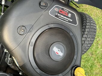 Prodám zahradní traktor Castel Garden -Mountfield - 6