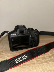 Canon EOS 2000D - 6