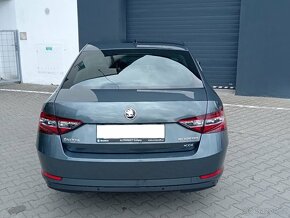 Škoda Superb 2,0 TDi DSG 4x4, r.v. 2017 - 6