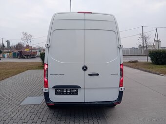 Mercedes-Benz Sprinter 311 CDI DPH - 6