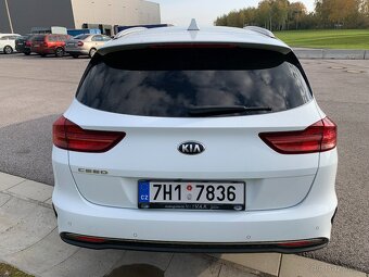 KIA CEED SW CD 1,6 CRDi 2019 Exclusive Automat 1.majitel - 6