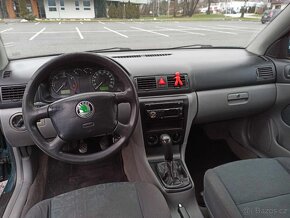 Škoda octavia 1.9tdi 66kw 1999 - 6