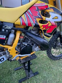 Suzuki rm 250 EVO - 6