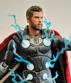 Figurka Mafex Thor Infinity War Marvel 15cm - 6